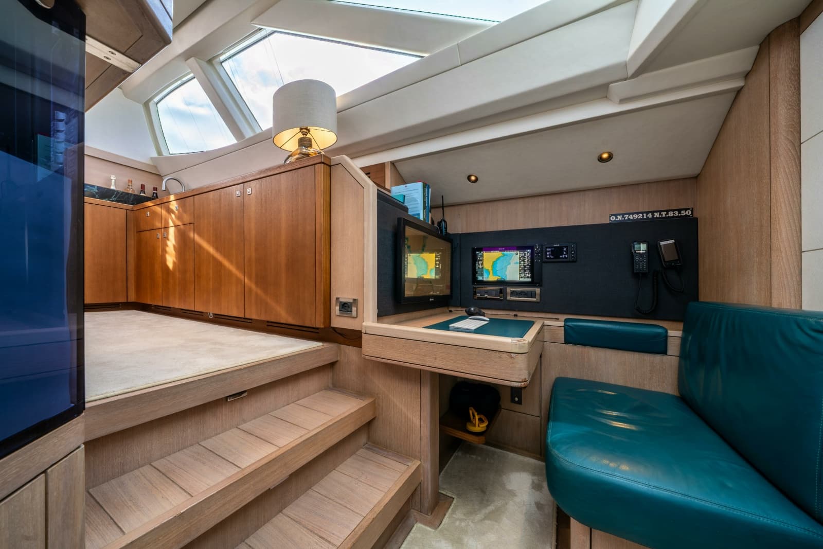 2013 Oyster Yachts Oyster 885 - Photo 28