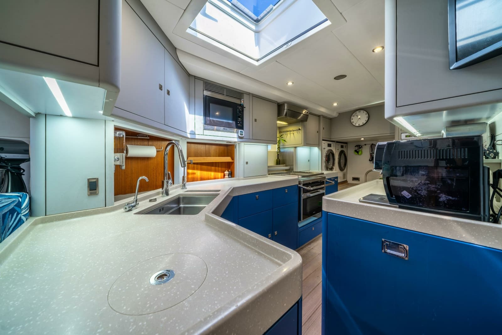 2013 Oyster Yachts Oyster 885 - Photo 49