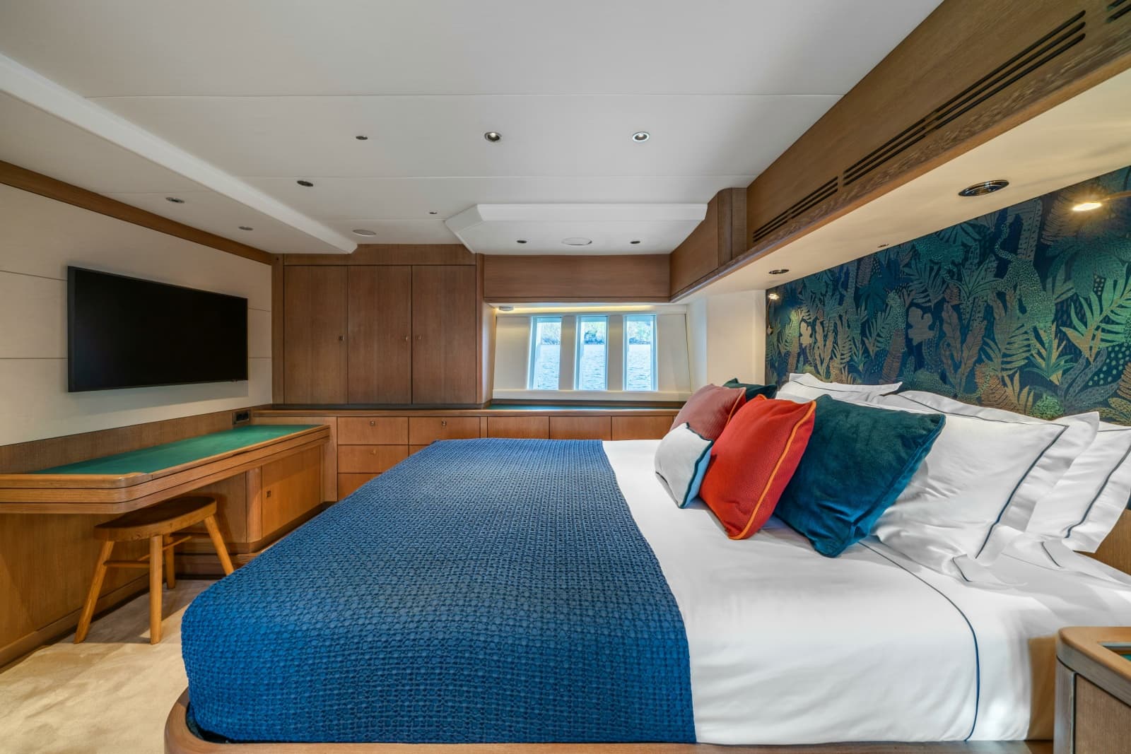 2013 Oyster Yachts Oyster 885 - Photo 34