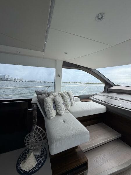 2022 Sunseeker Manhattan 68