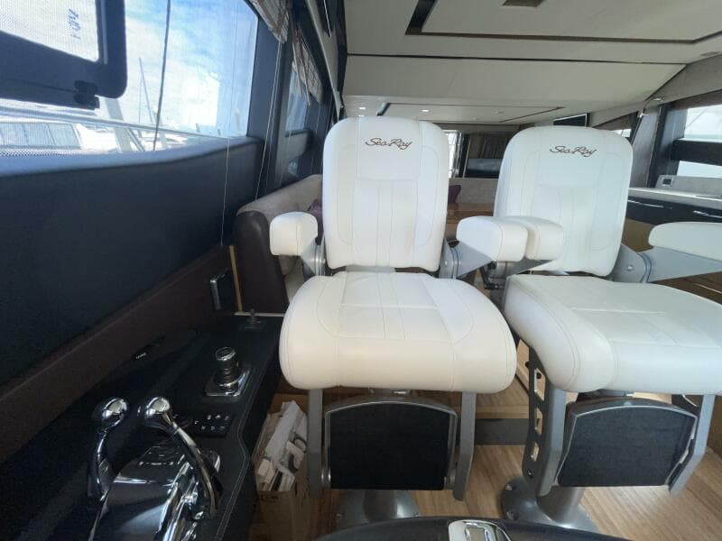 2017 Sea Ray L59 Fly