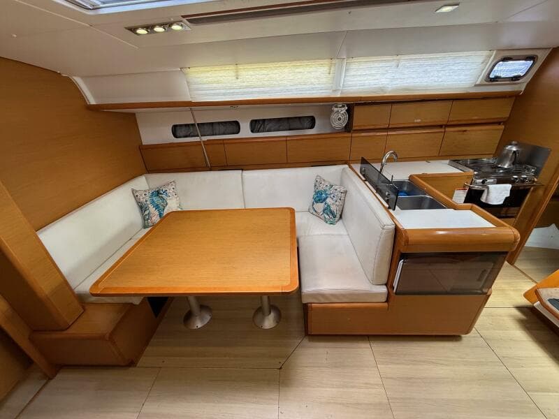 2015 Jeanneau 409