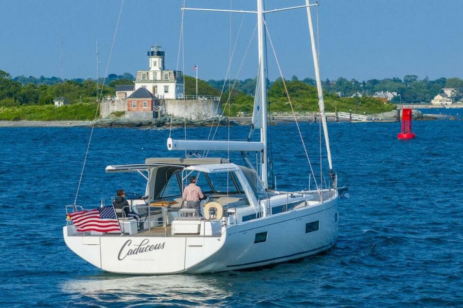 Starboard Quarter Under Power Rose Island