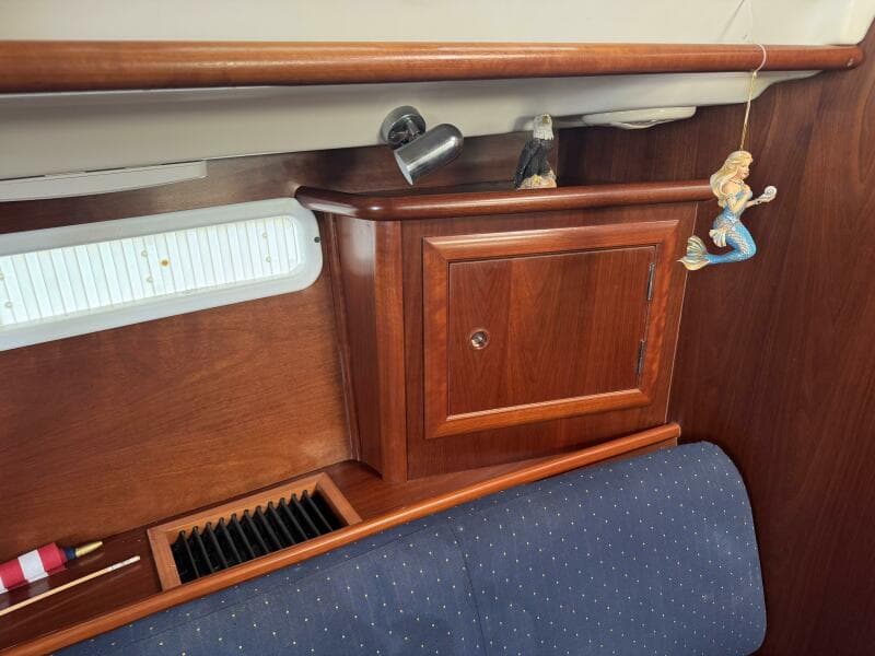 2005 Beneteau Oceanis 331