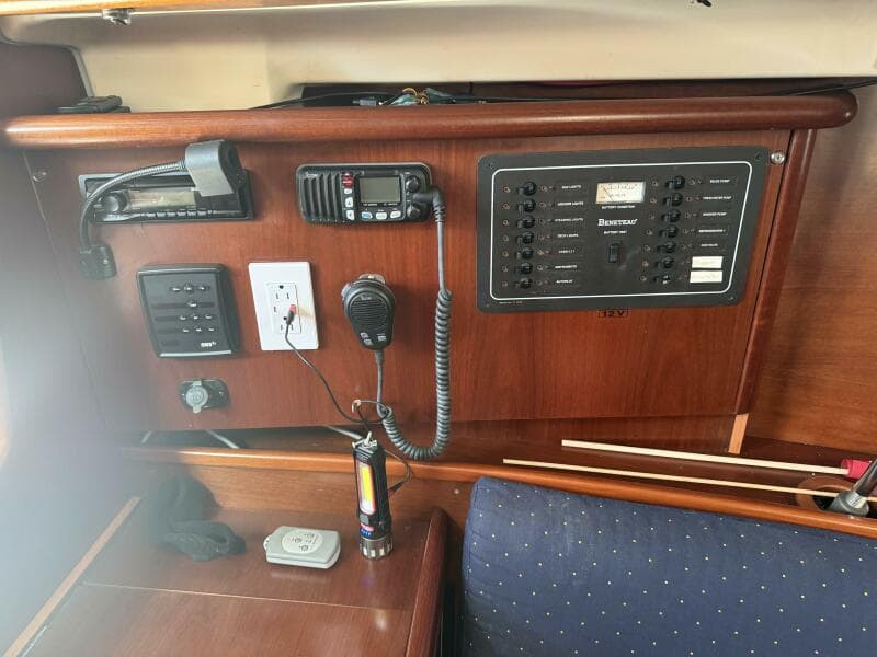 2005 Beneteau Oceanis 331