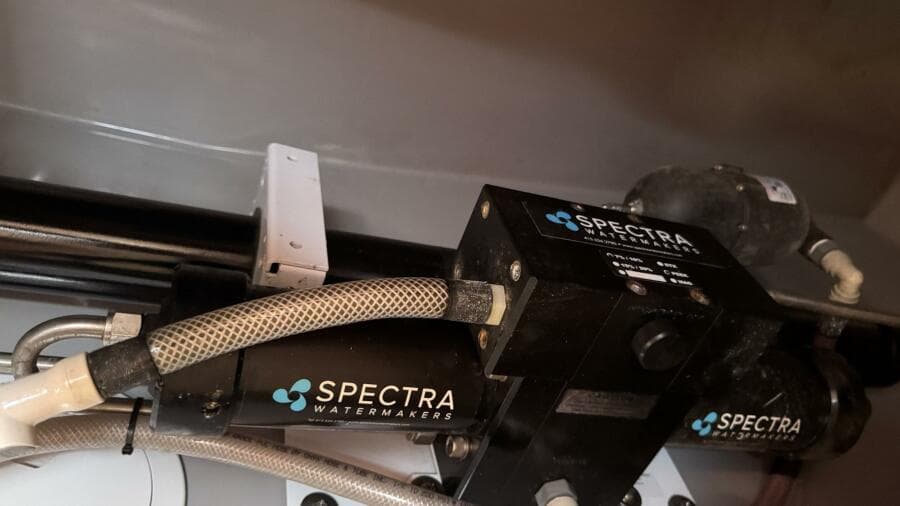 2018 Leopard Power Cat Watermaker