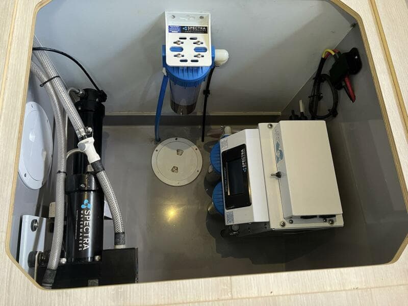 2018 Leopard Power Cat Watermaker