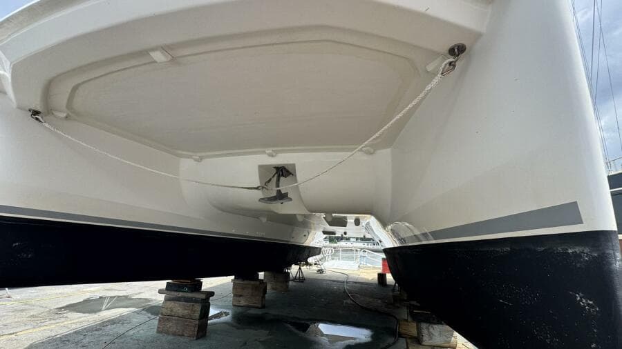 2018 Leopard Power Cat Hull