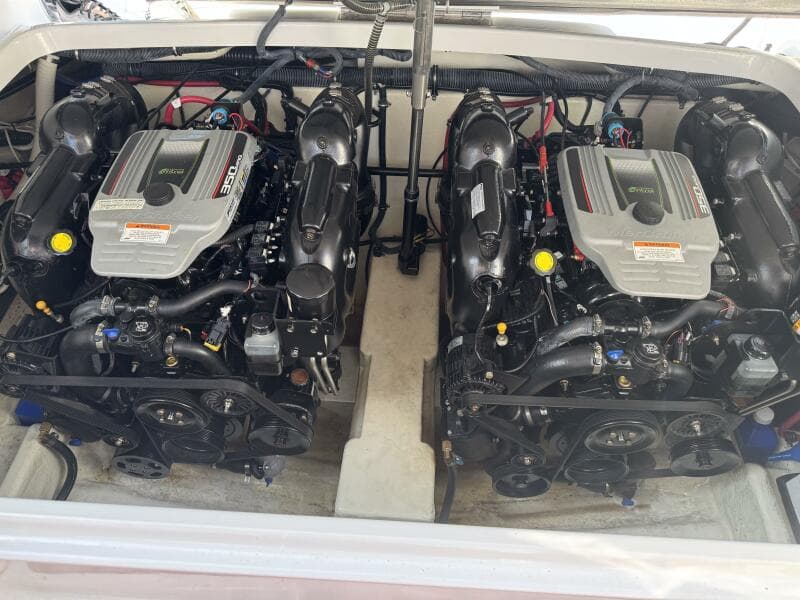 2013 Formula 310 Sun Sport