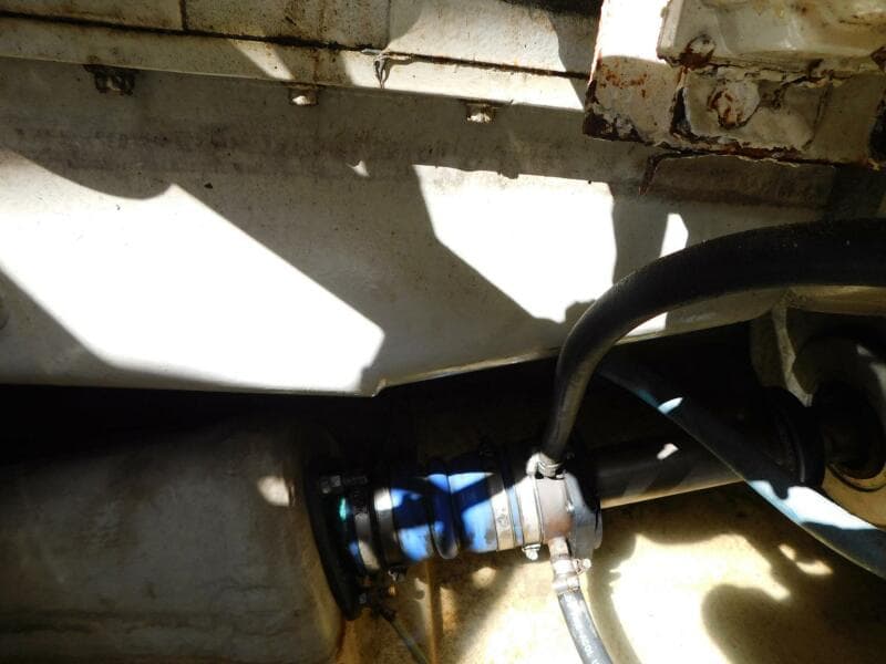 2001 Tiara Yachts 3500 Express