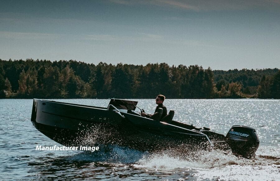 2024 D-Boat 22 Diamond Series