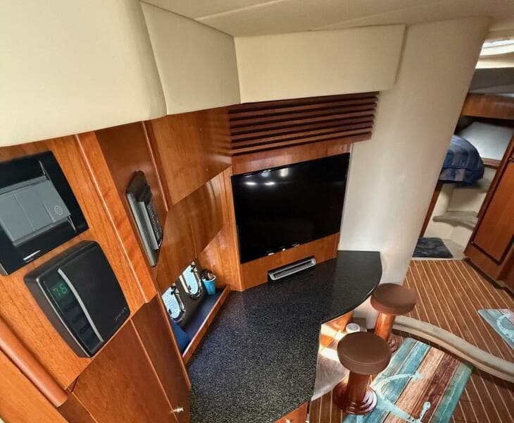 2006 Cruisers Yachts 420 Express