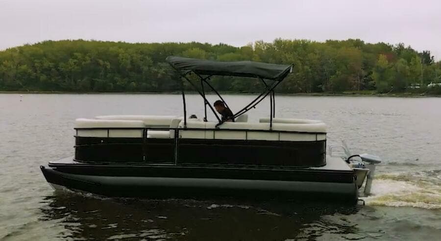 2024 Vision WX Tritoon