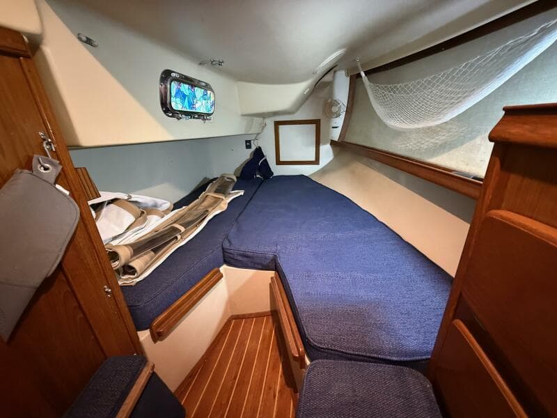 1987 Island Packet 38