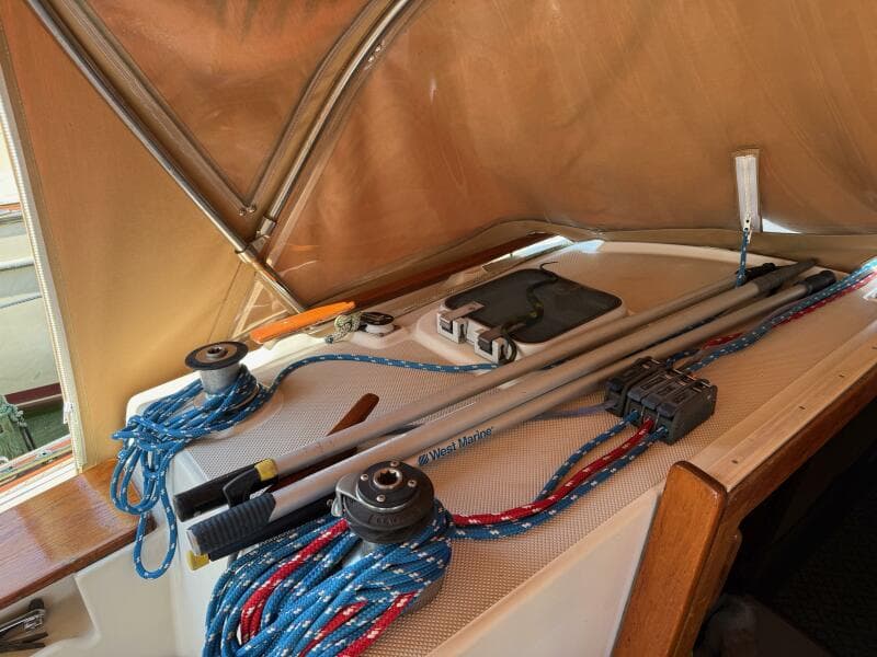 1987 Island Packet 38