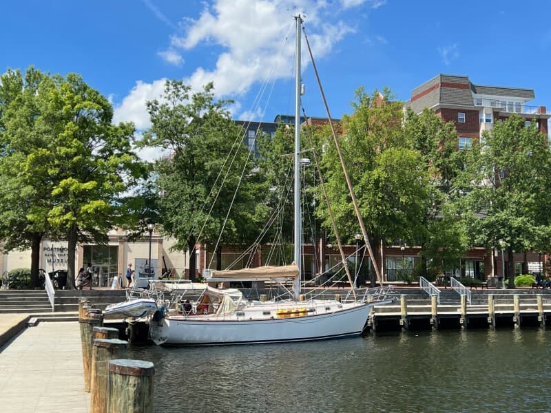 1987 Island Packet 38