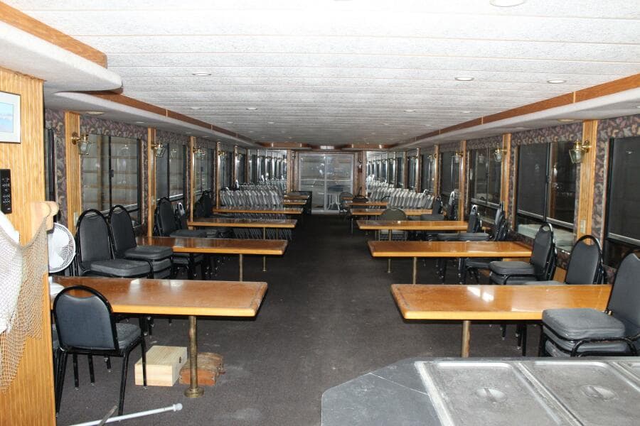 2000 Commercial Sumerset 75 Houston