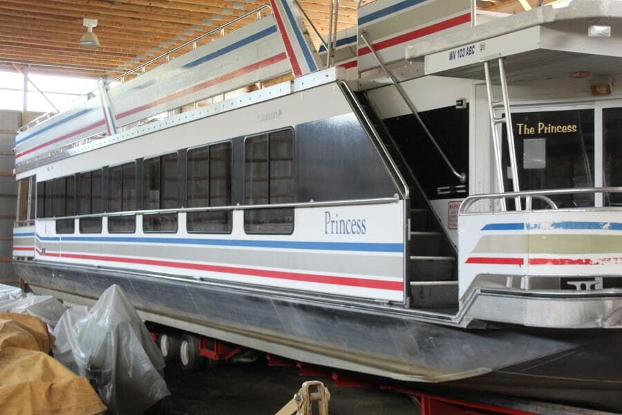 2000 Commercial Sumerset 75 Houston