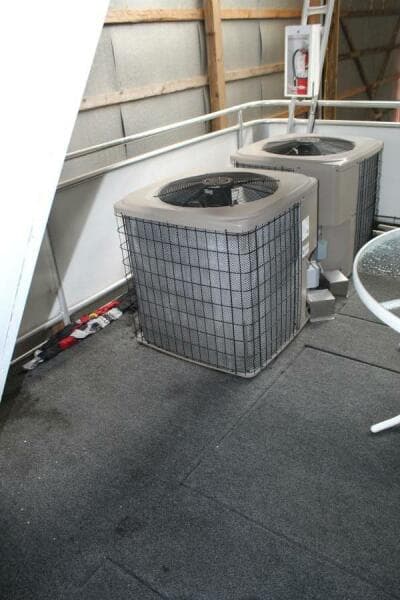 2000 Commercial Sumerset 75 Houston