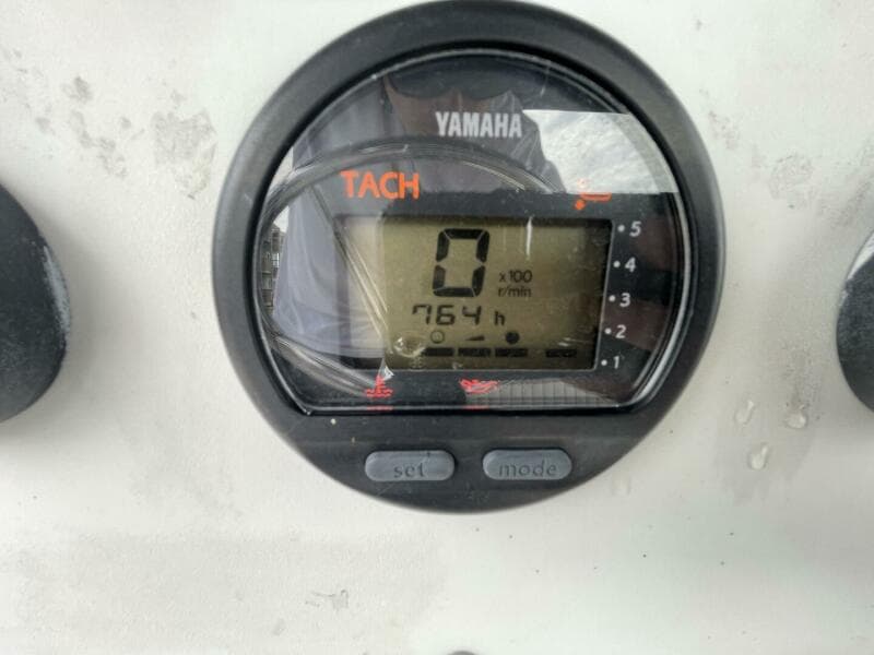 1993 Boston Whaler 21 Outrage