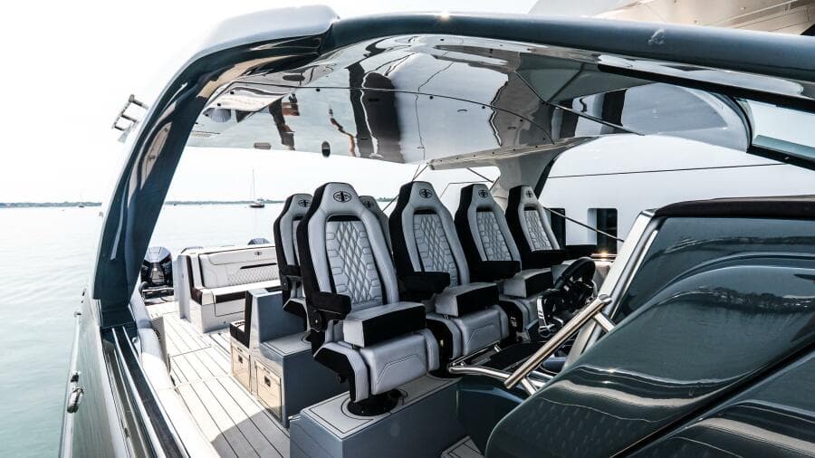 2025 Cigarette 52 THUNDER