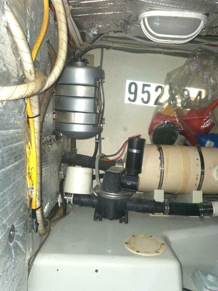 1989 Rampage R 401 SF SPORTFISHER