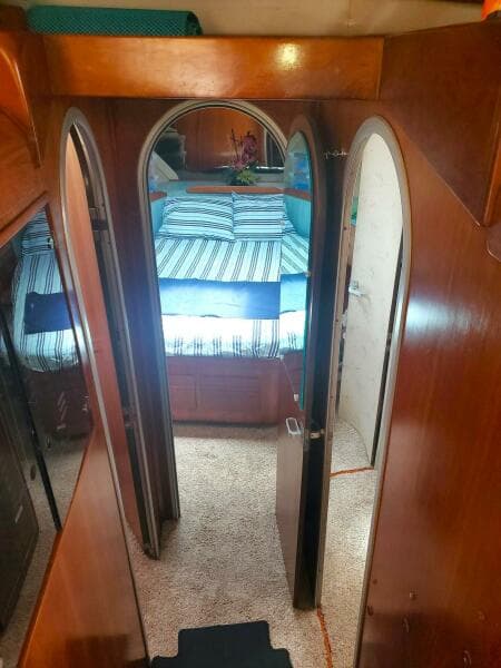 1989 Rampage R 401 SF SPORTFISHER