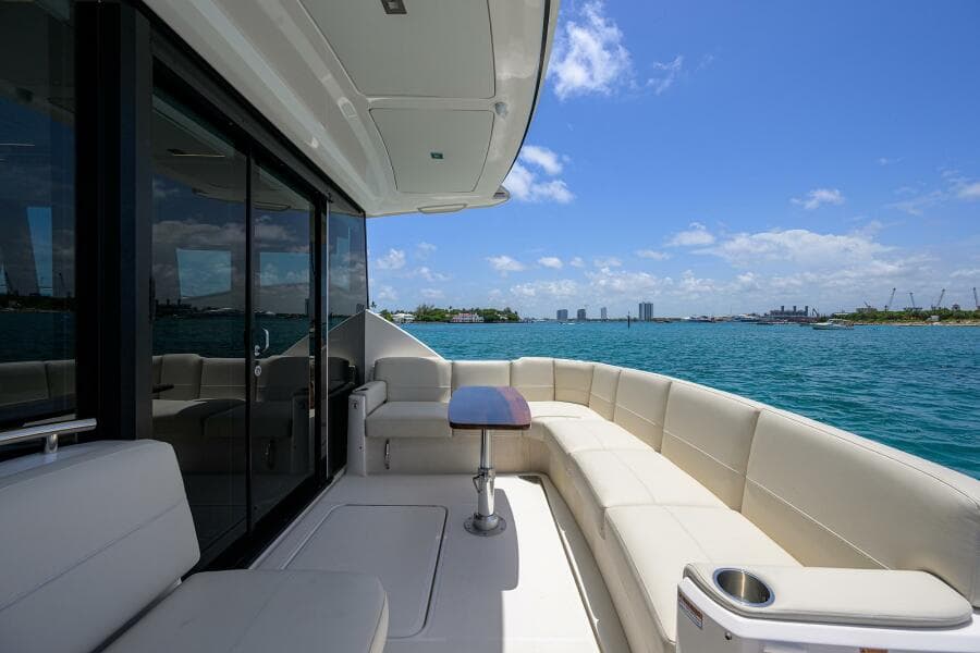 Tiara 49 DEBBIE'S DIAMOND - Cockpit