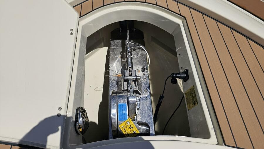 2022 Chris-Craft 35 Calypso - Photo 25