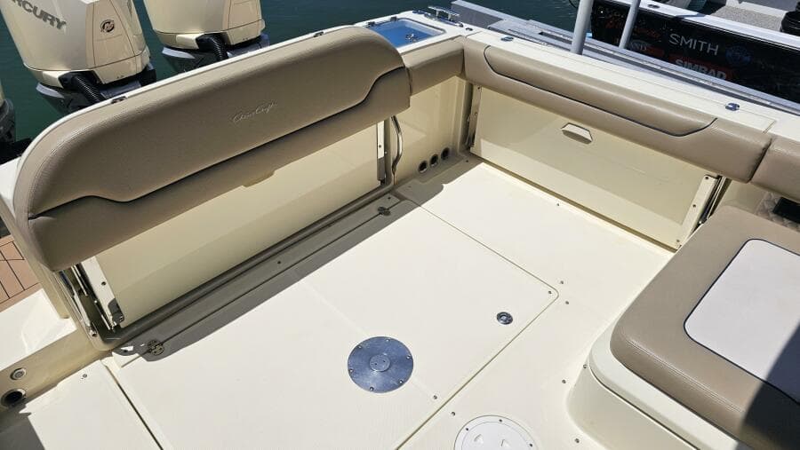 2022 Chris-Craft 35 Calypso - Photo 32