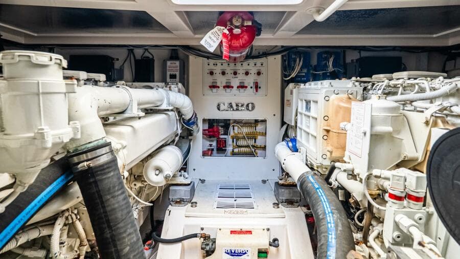 2008 Cabo 38 Express