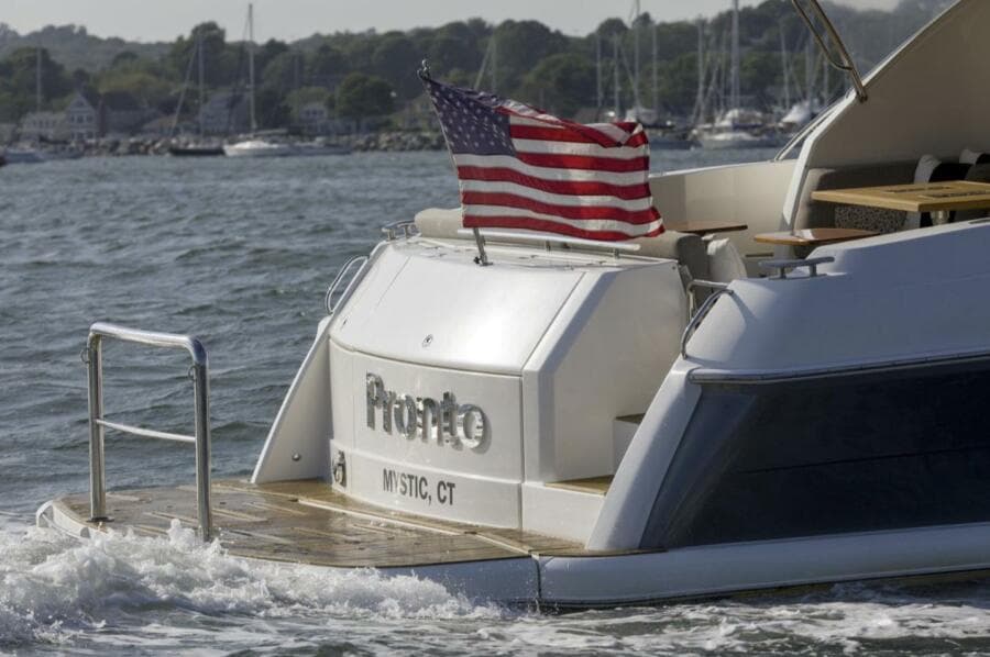 2016 Riviera 5000 Sport Yacht - Photo 5