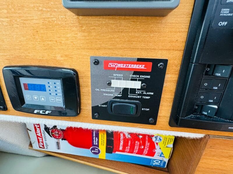 2018 Ranger Tugs R-27