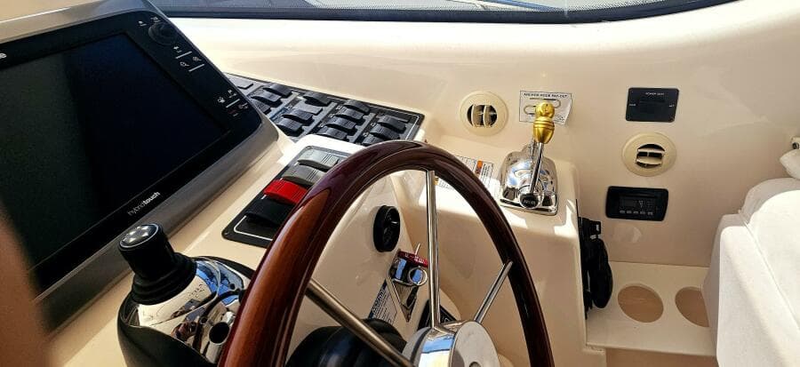 2006 Tiara Yachts 4300 Sovran