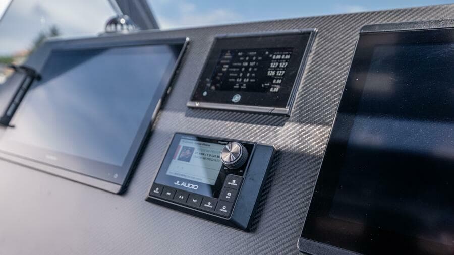 2025 Skipper 38 Sunbed