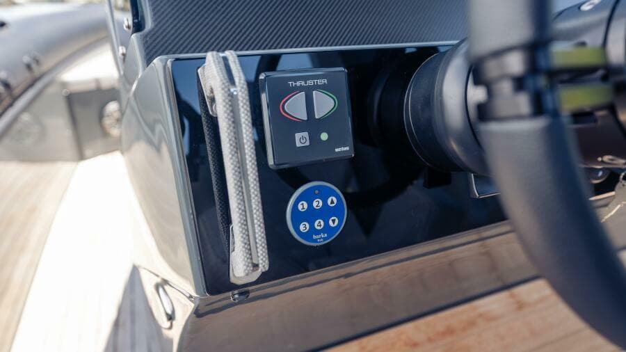 2025 Skipper 38 Sunbed