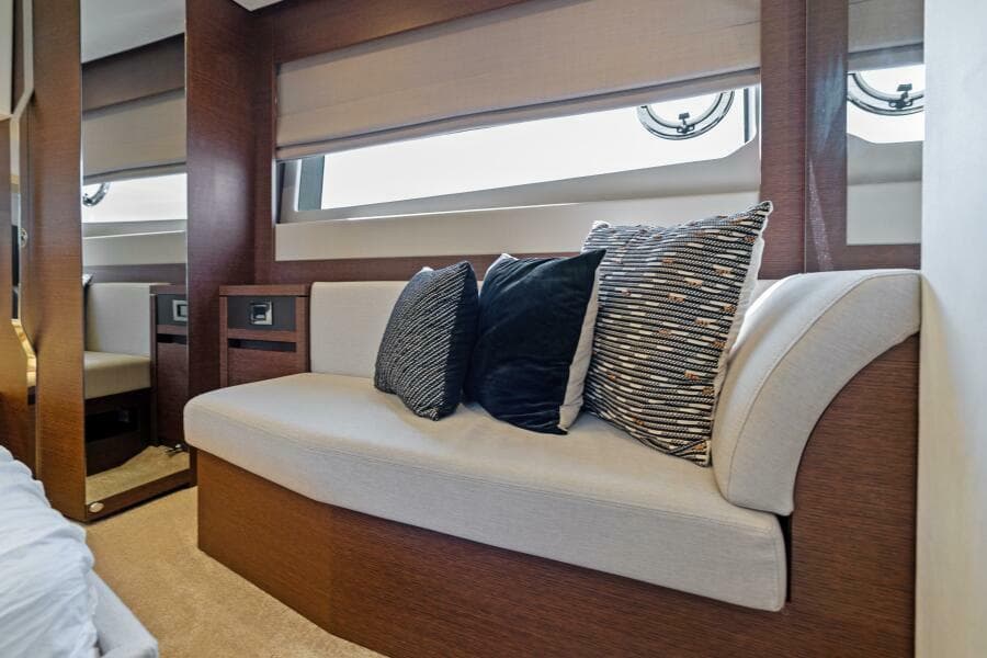 2020 52 Prestige Flybridge - Vacay - Master Stateroom