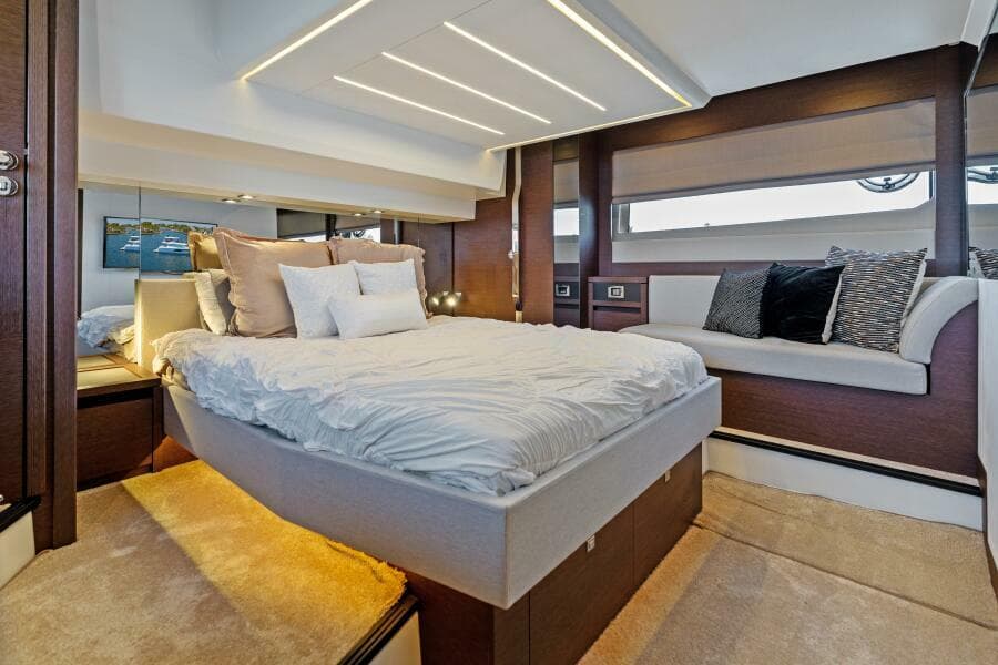2020 52 Prestige Flybridge - Vacay - Master Stateroom