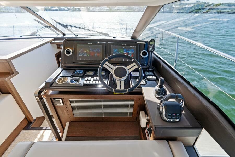 2020 52 Prestige Flybridge - Vacay - Helm Controls