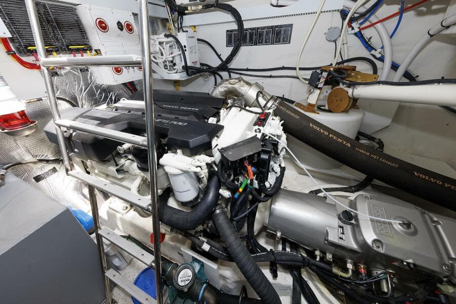 Engine   Starboard 2