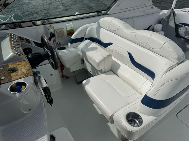 2007 Formula 330 Sun Sport