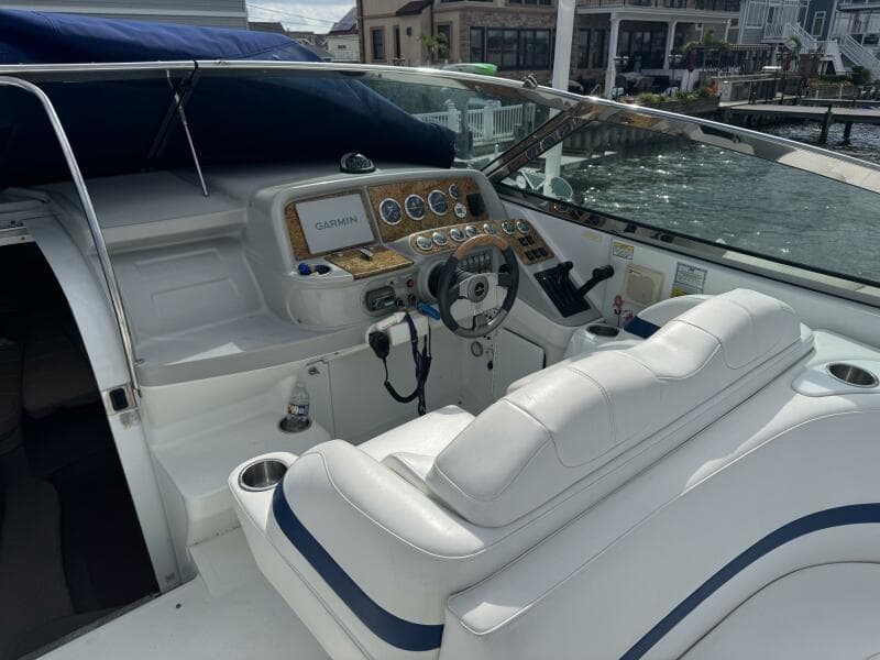 2007 Formula 330 Sun Sport