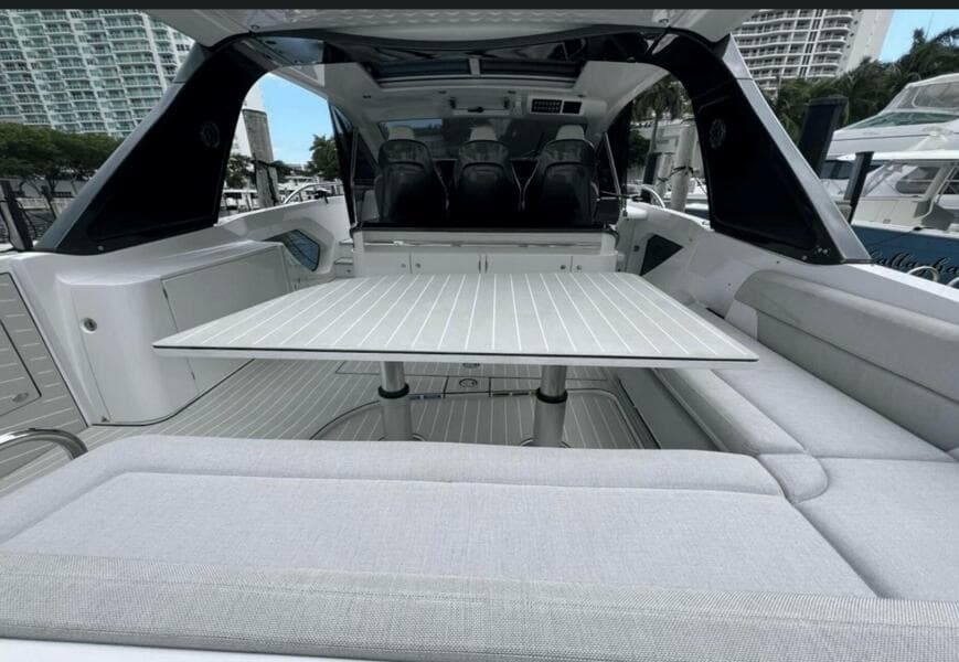 2022 Azimut Verve 42