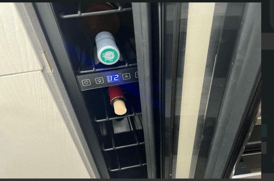 2022 Azimut Verve 42