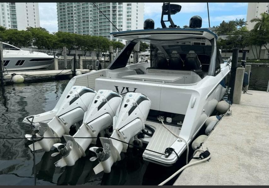 2022 Azimut Verve 42