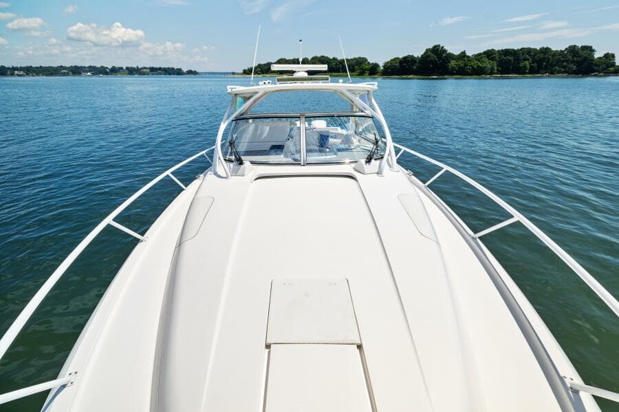 2015 Intrepid 430 Sport Yacht