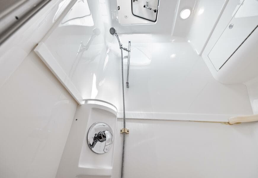 2015 Intrepid 430 Sport Yacht
