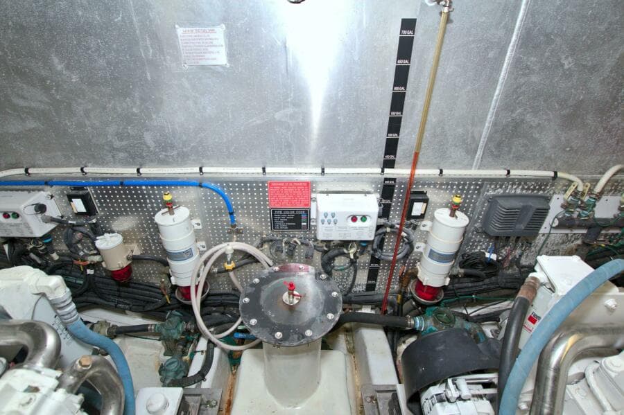 2015 Dyna Yachts 60 Pilothouse Motoryacht