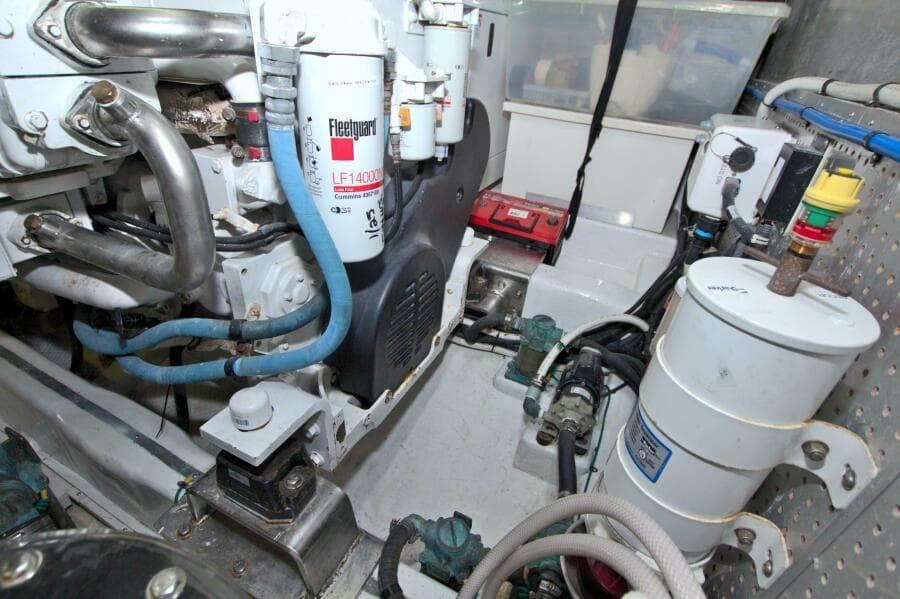 2015 Dyna Yachts 60 Pilothouse Motoryacht