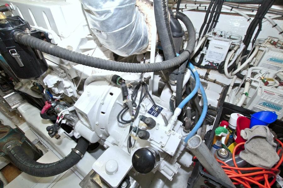 2015 Dyna Yachts 60 Pilothouse Motoryacht